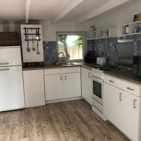 Tami Direkt Am Wasser Mit Eigenem Bootsanlegesteiger Apartment *